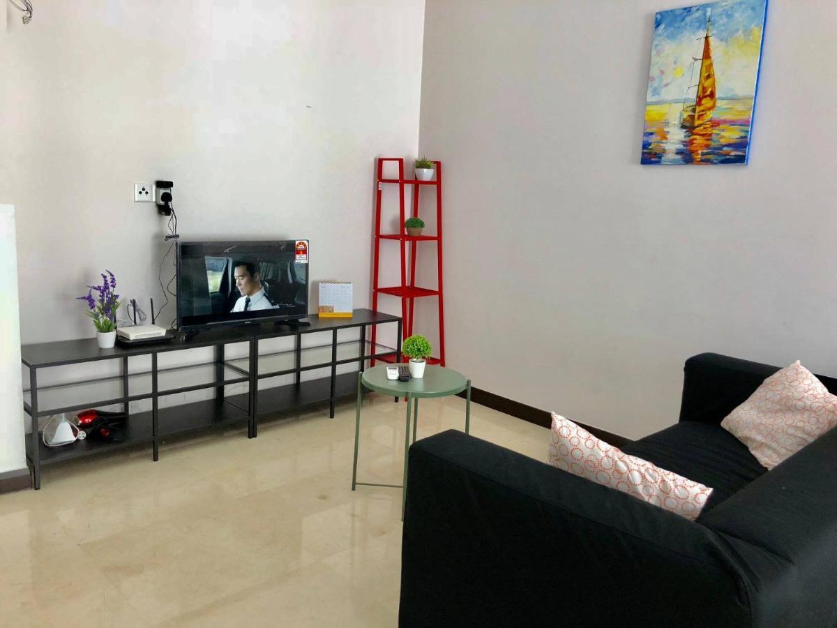 Ken Home Silverscape Block A 5pax , Wi-Fi , Netflix Malacca Exterior foto